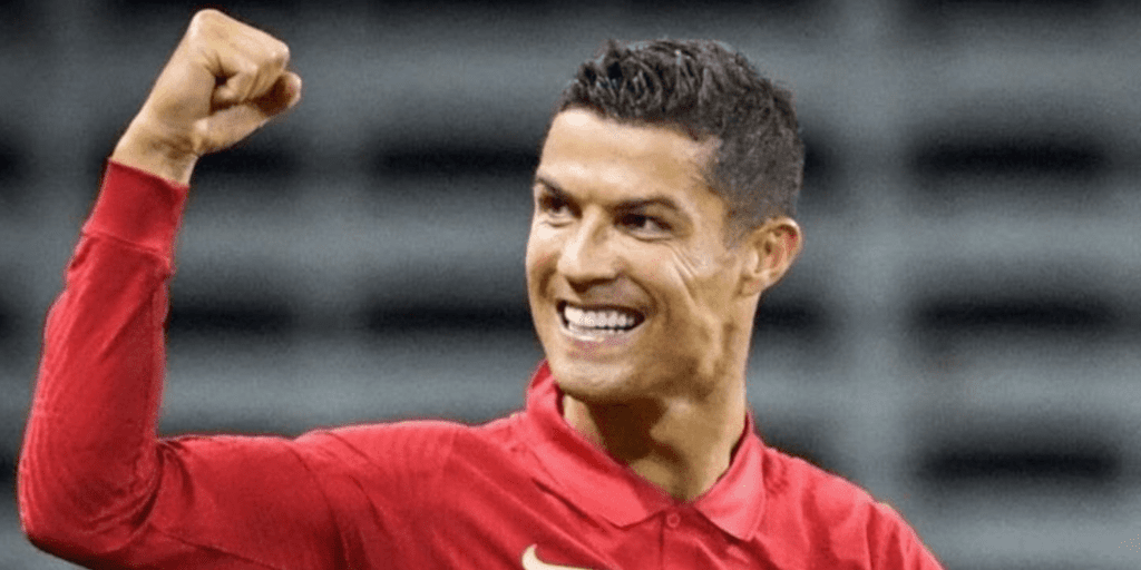 Cristiano Ronaldo Ignores Fan Rooting for Messi