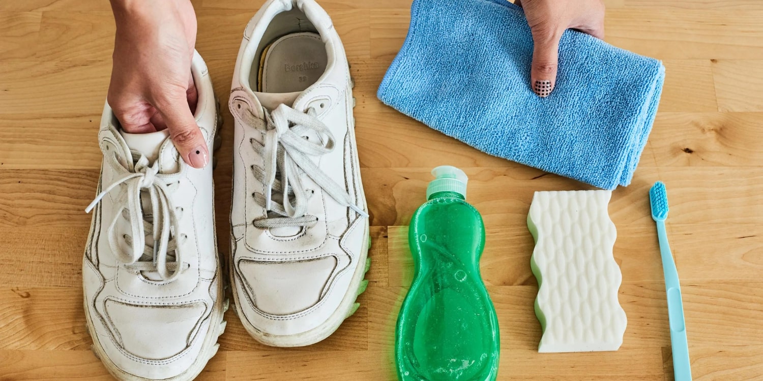 Expert Tips on How to Eliminate Unpleasant Odor From Your Favorite Sneakers